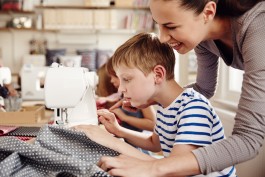 maxmotel janome aug  maedchen mag  umnaehen 