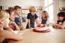 maxmotel janome aug  maedchen mag  torte 