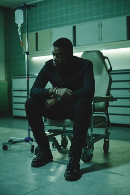 maxmotel kingsley quainoo sep  kingsley set hospital chair 