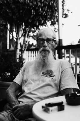 maxmotel mmla MG  sRGB bit 