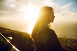 maxmotel sw vw polo girl trip capetown  group road standing 